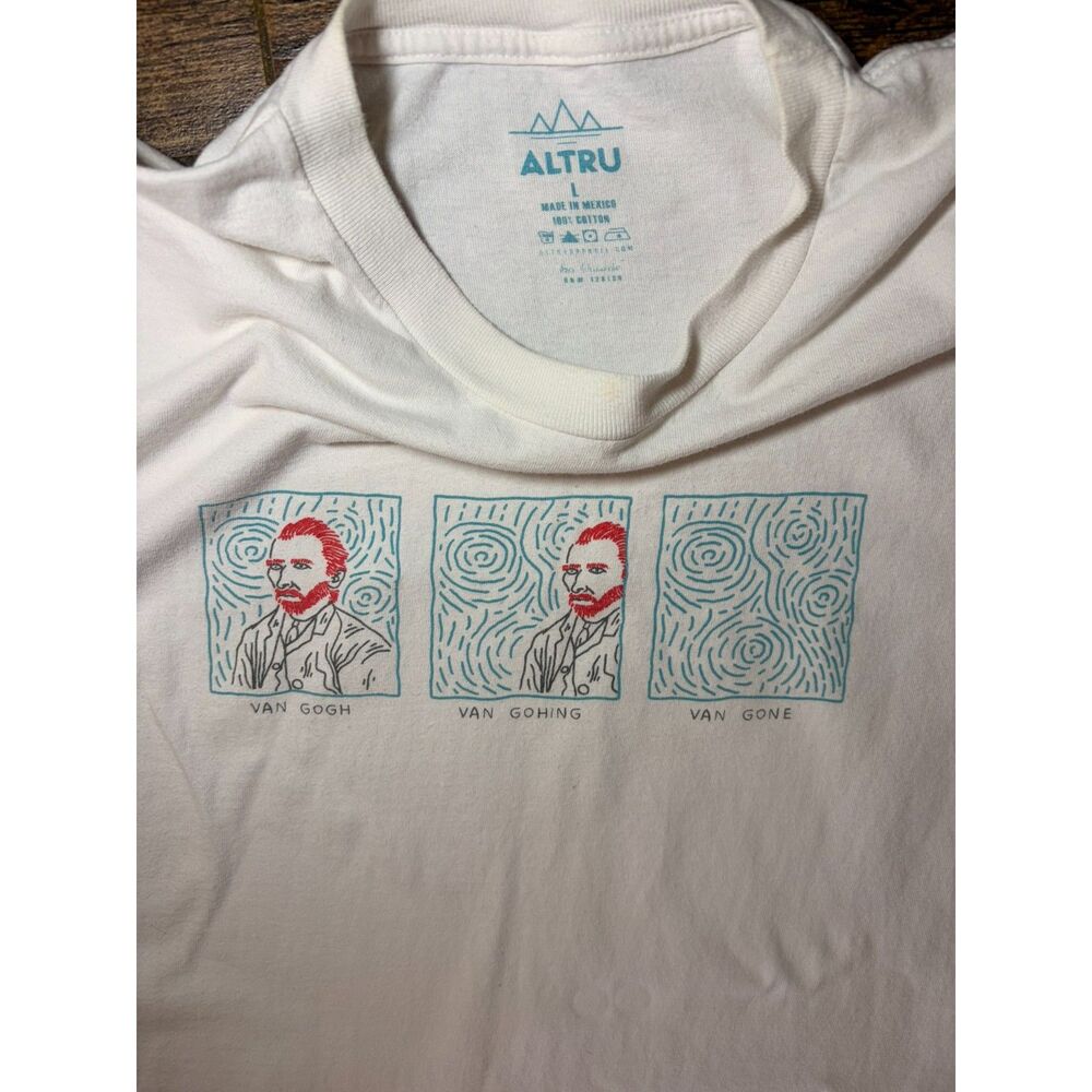Altru "Van Gogh, Van Gohing, Van Gone" Graphic Tee - L